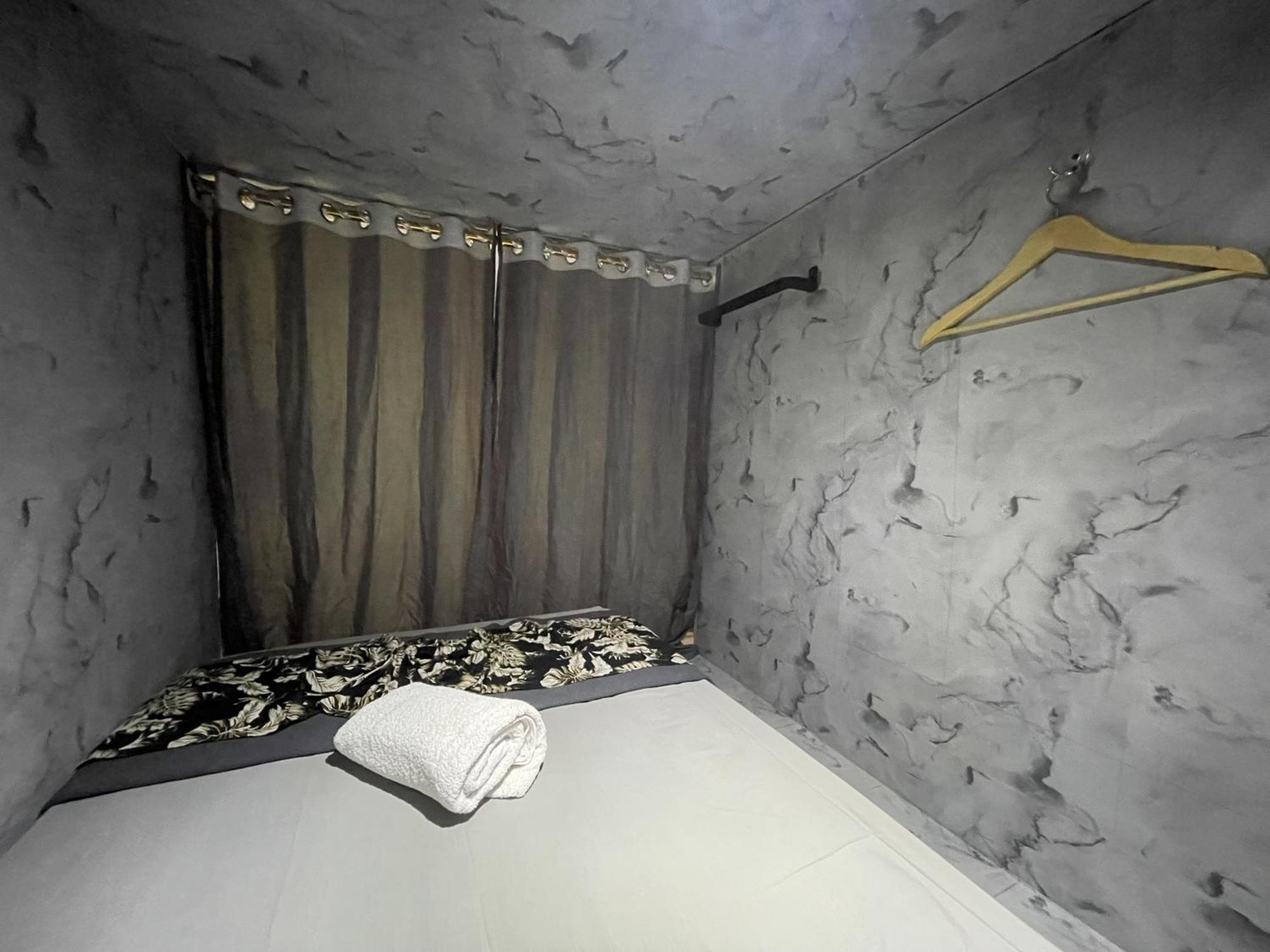 Pedidi Penida Hostel Batununggul Buitenkant foto