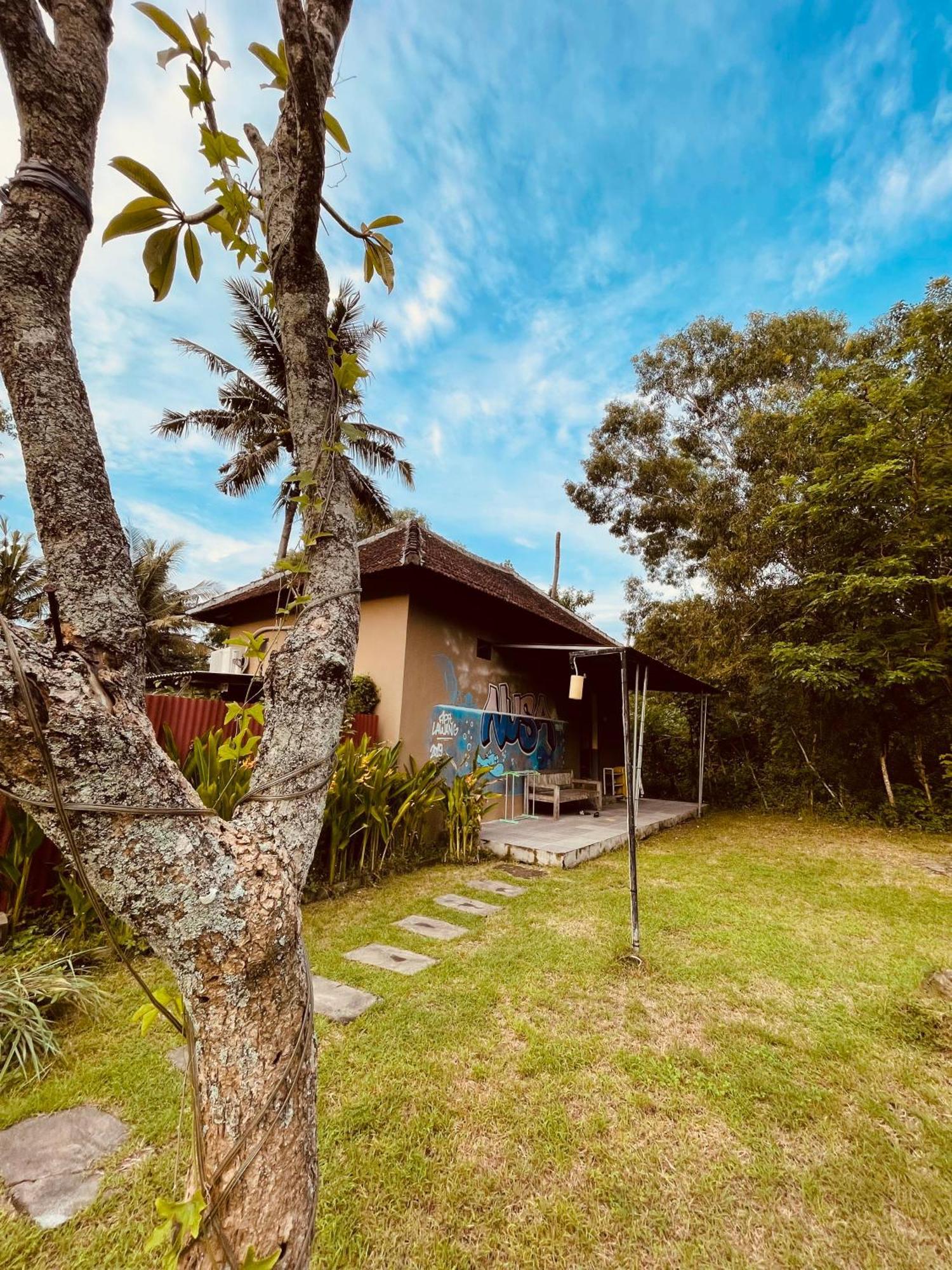 Pedidi Penida Hostel Batununggul Buitenkant foto