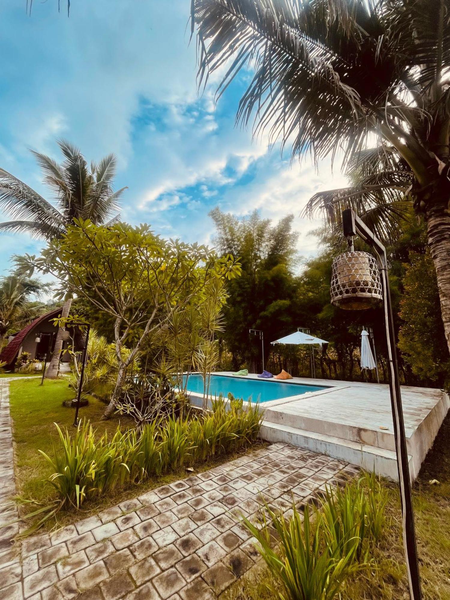 Pedidi Penida Hostel Batununggul Buitenkant foto