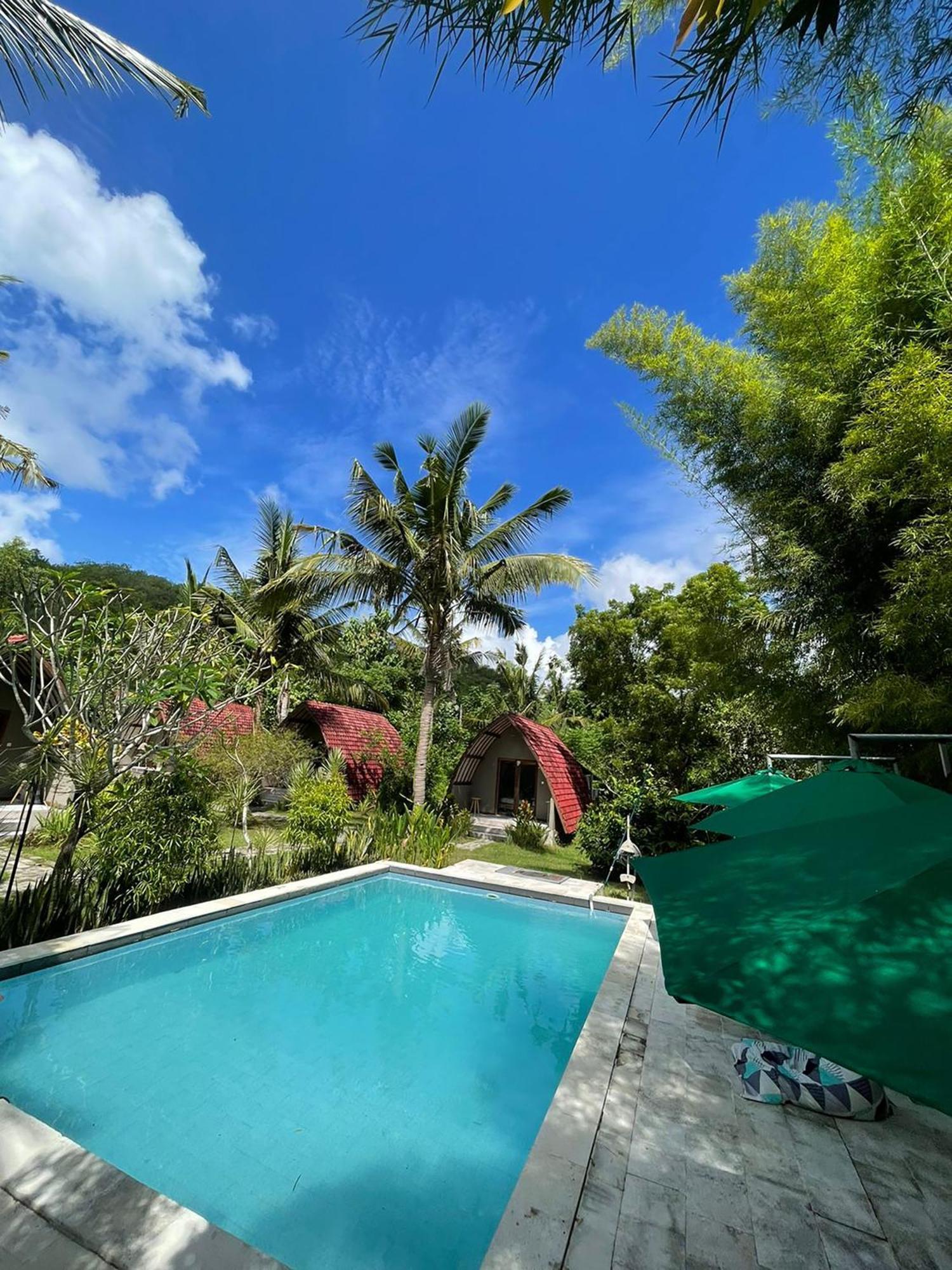 Pedidi Penida Hostel Batununggul Buitenkant foto
